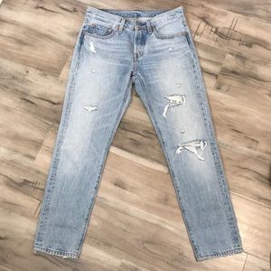 Levi’s 501 Taper Jeans